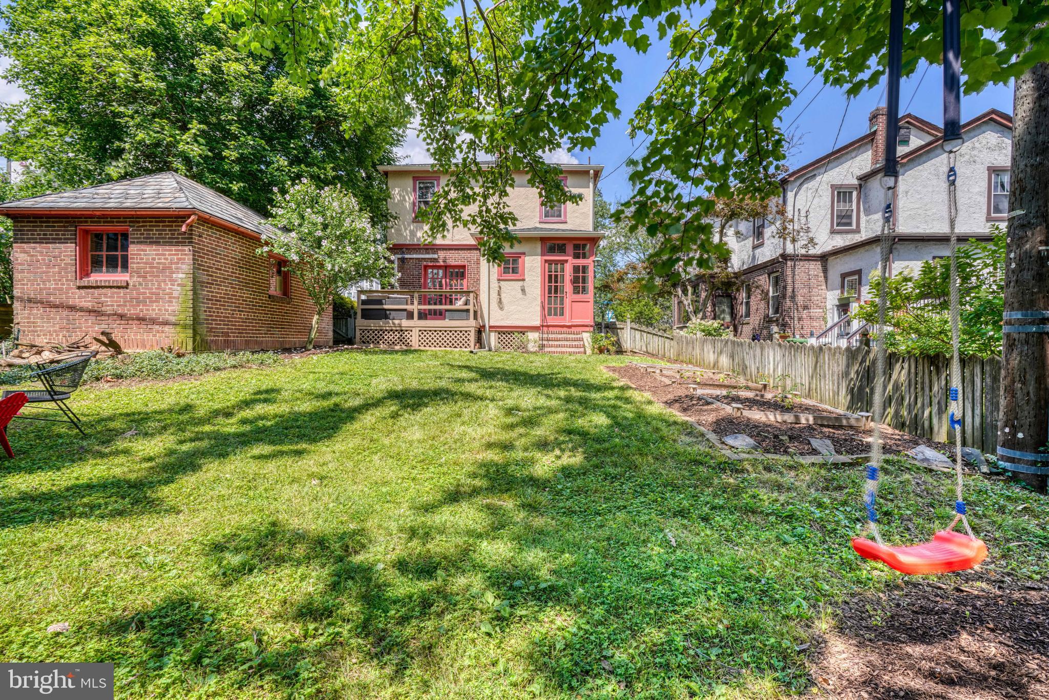 414 Westgate Road Baltimore, MD 21229 - Photo 41 of 44