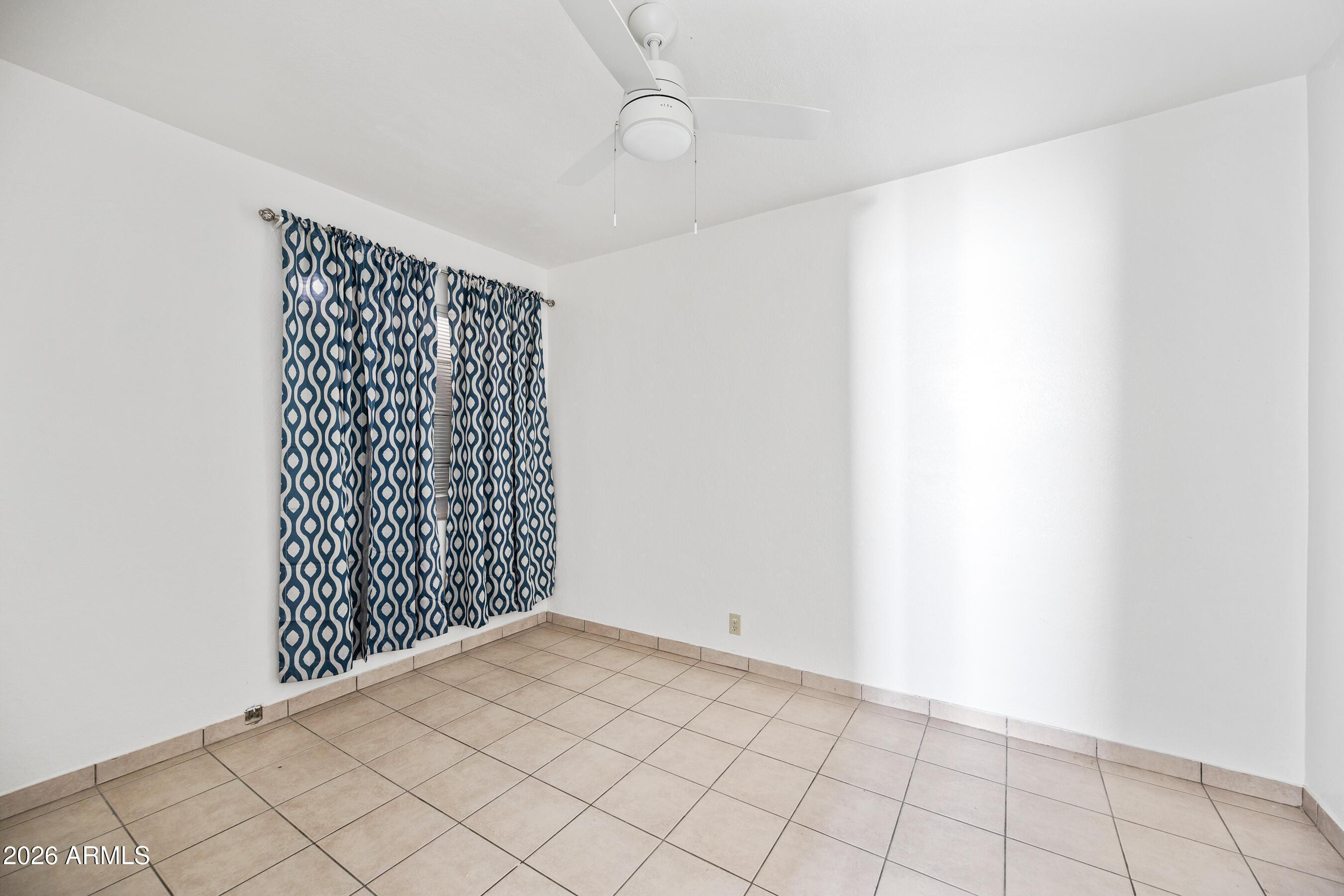 3903 North 12th Street Phoenix, AZ 85014 - Photo 11 of 16 a view of an empty room