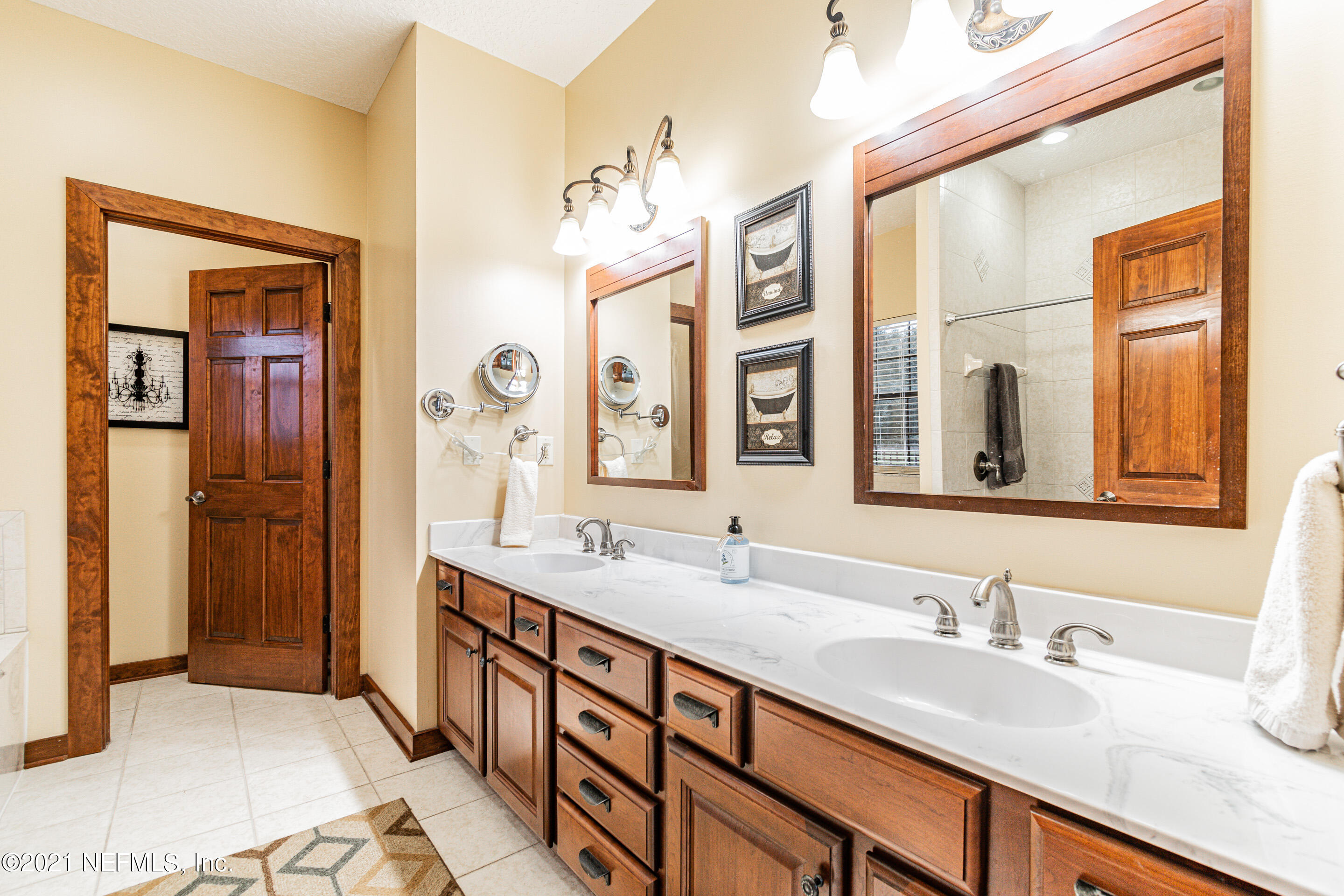 268 Decoy Road Green Cove Springs, FL 32043 - Photo 24 of 49 Master Bathroom (1)