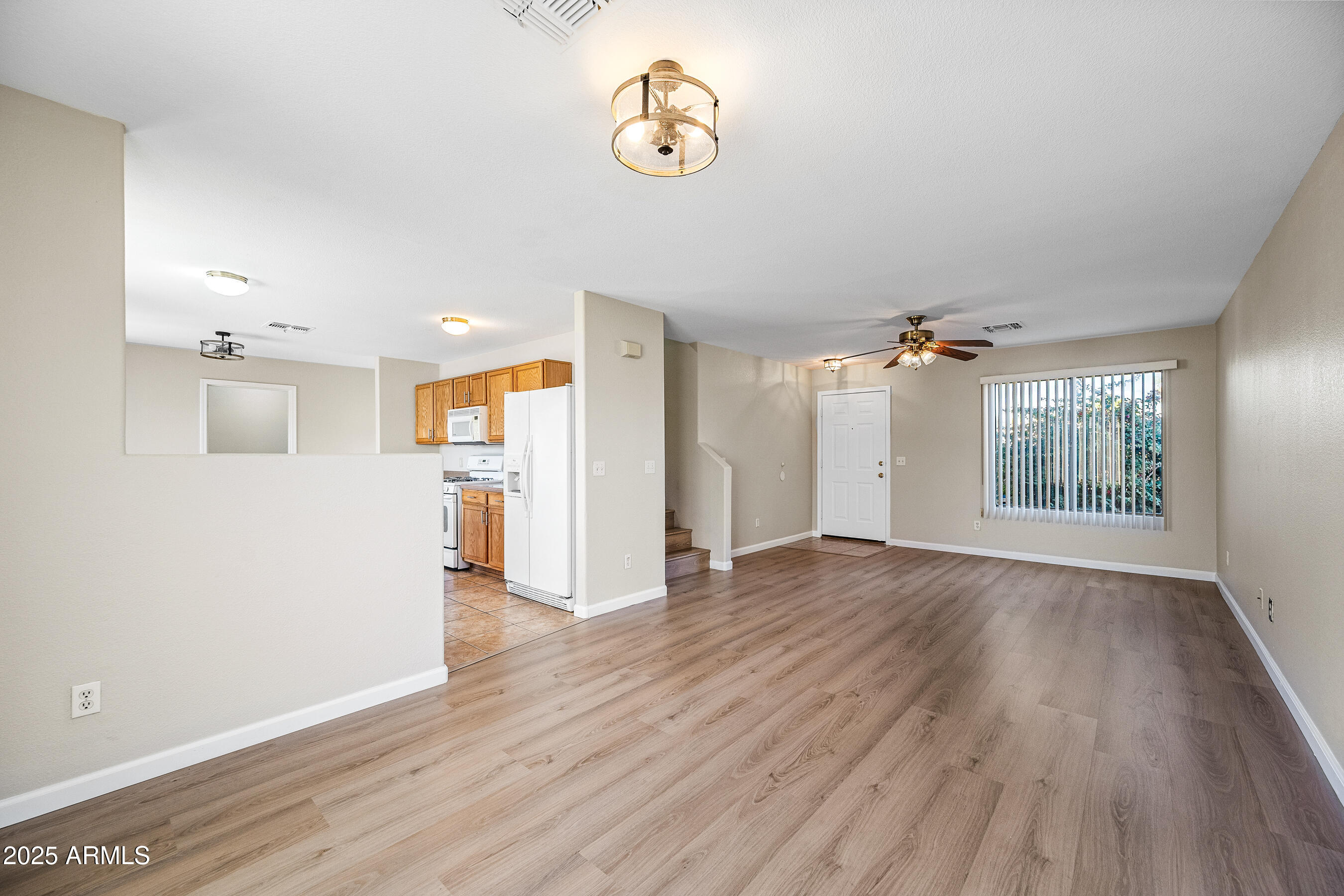 16175 West Adams Street Goodyear, AZ 85338 - Photo 5 of 27 5-16175WAS-ocupix-