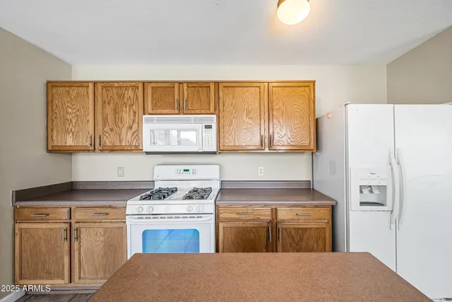 $1,900 | 16175 West Adams Street, Goodyear, AZ 85338