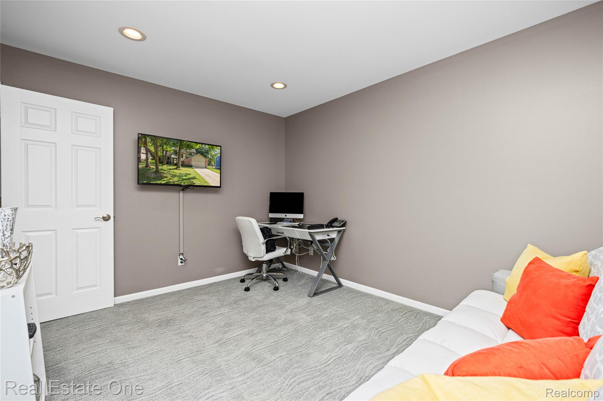 1574 Cardinal Ridge Court West Bloomfield, MI 48324 - Photo 37 of 57 1574 Cardinal Ridge - OnDemand Pix Photography (35).jpg