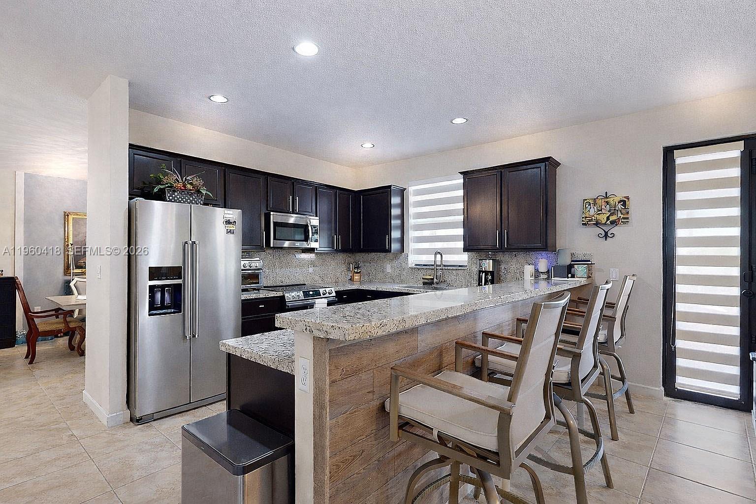 132 Northeast 26th Avenue Homestead, FL 33033 - Photo 21 of 68