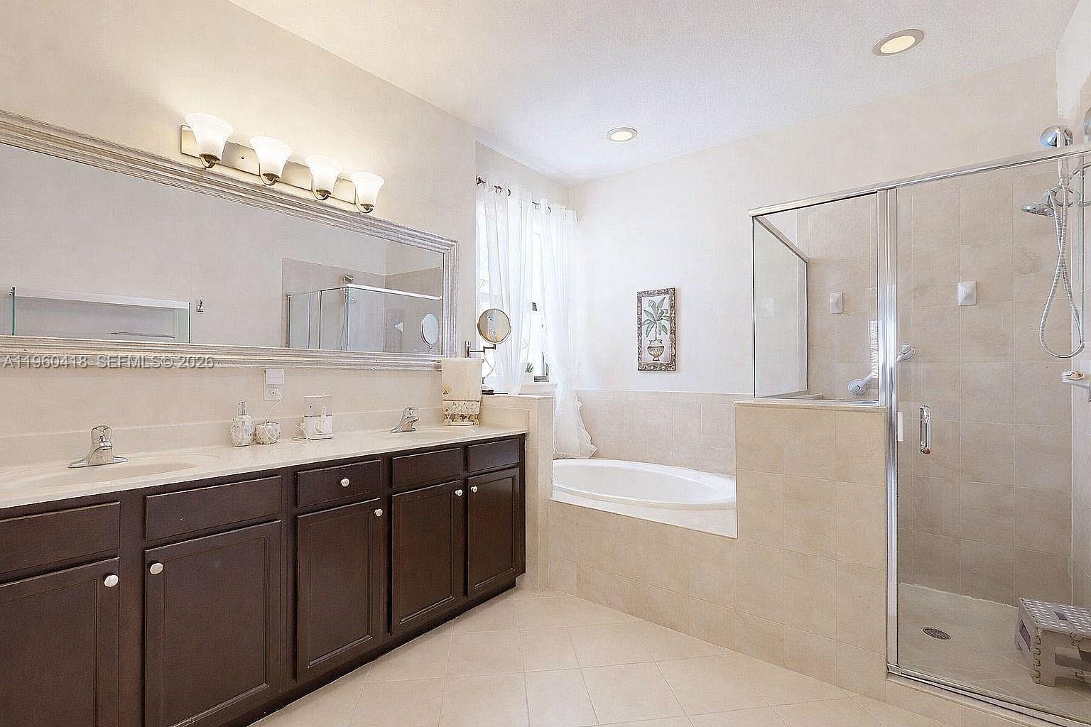 132 Northeast 26th Avenue Homestead, FL 33033 - Photo 33 of 68