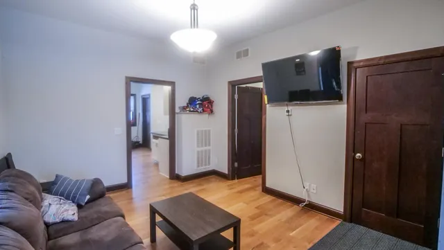 $460,000 | 2502 18th Avenue South, Minneapolis, MN 55404