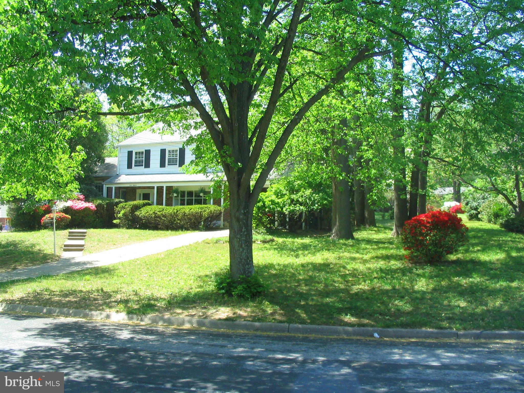 1218 North Belgrade Road Silver Spring, MD 20902 - Photo 2 of 27 Exterior (Front)