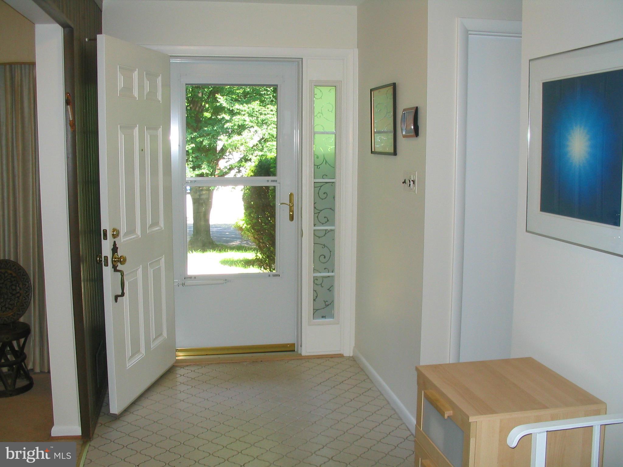 1218 North Belgrade Road Silver Spring, MD 20902 - Photo 7 of 27 Interior (General)