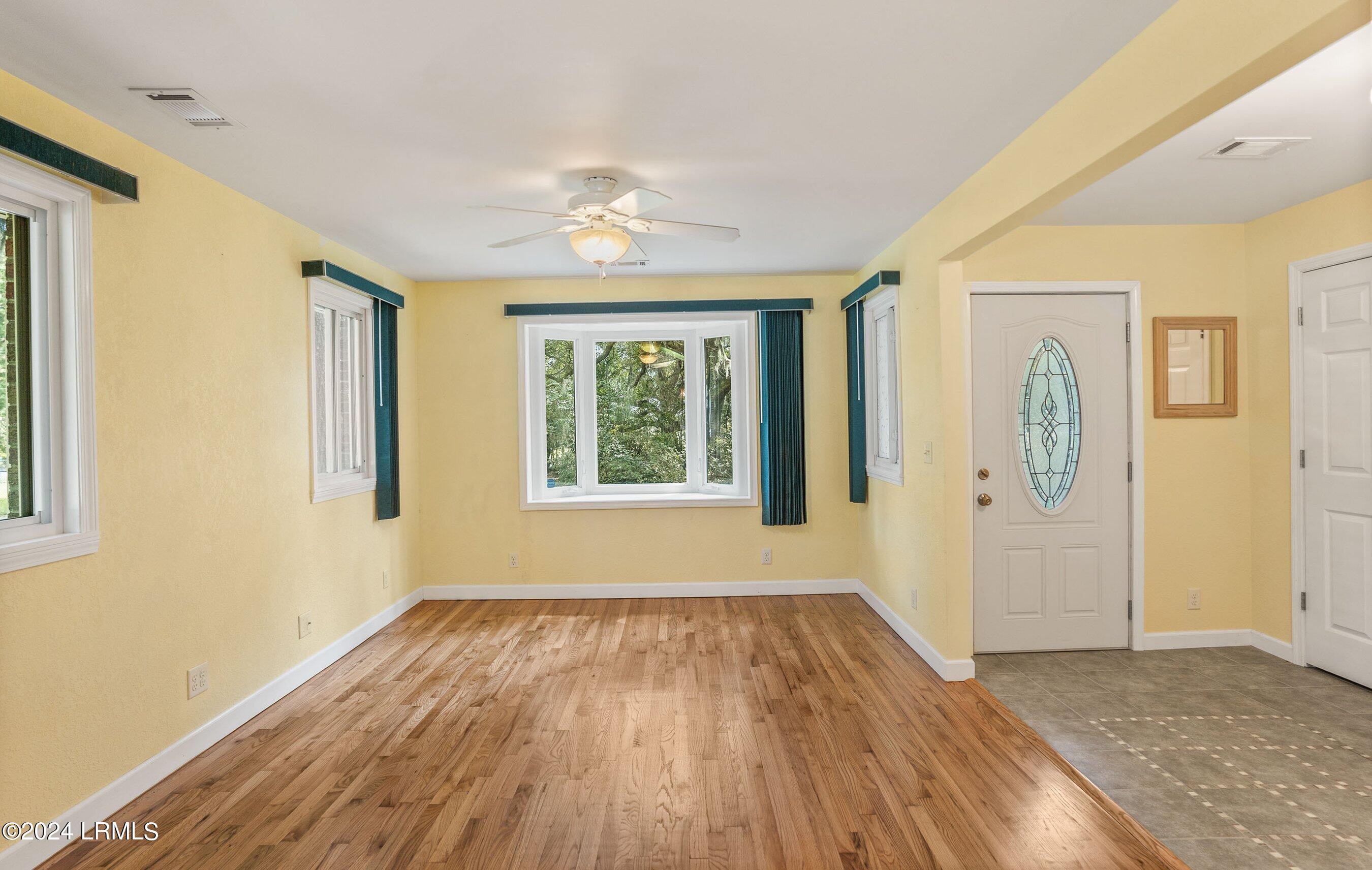 95 Little Capers Road Beaufort, SC 29907 - Photo 8 of 31 DSC06905-25.jpg-SMALL