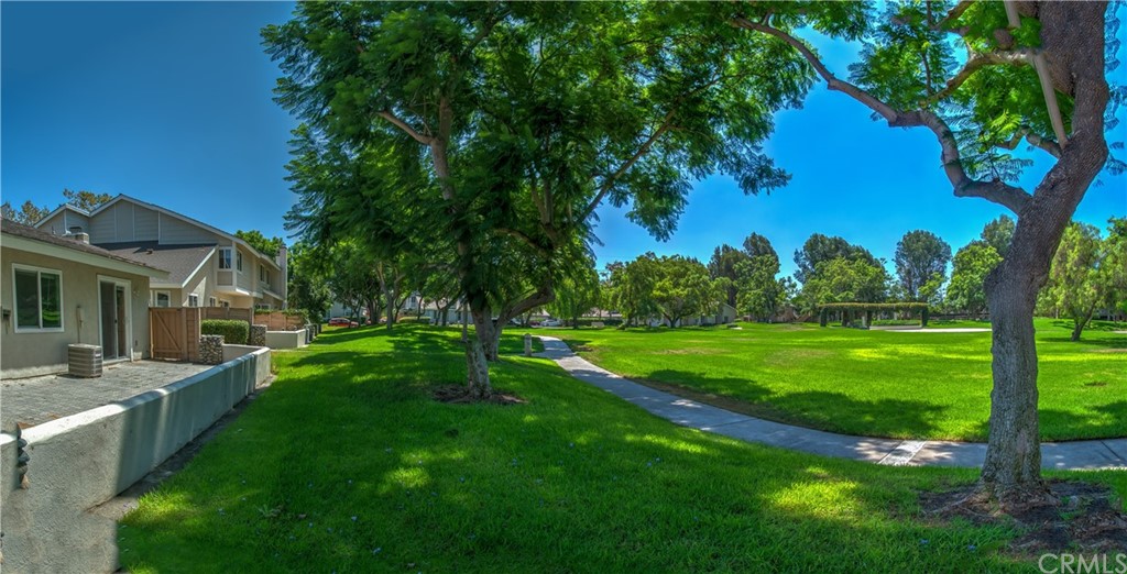 13 Brookmont, Unit 60 Irvine, CA 92604 - Photo 44 of 49 a view of a house with a big yard