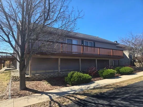 $449,900 | 3801 Creekside Drive, Unit 21, Traverse City, MI 49684