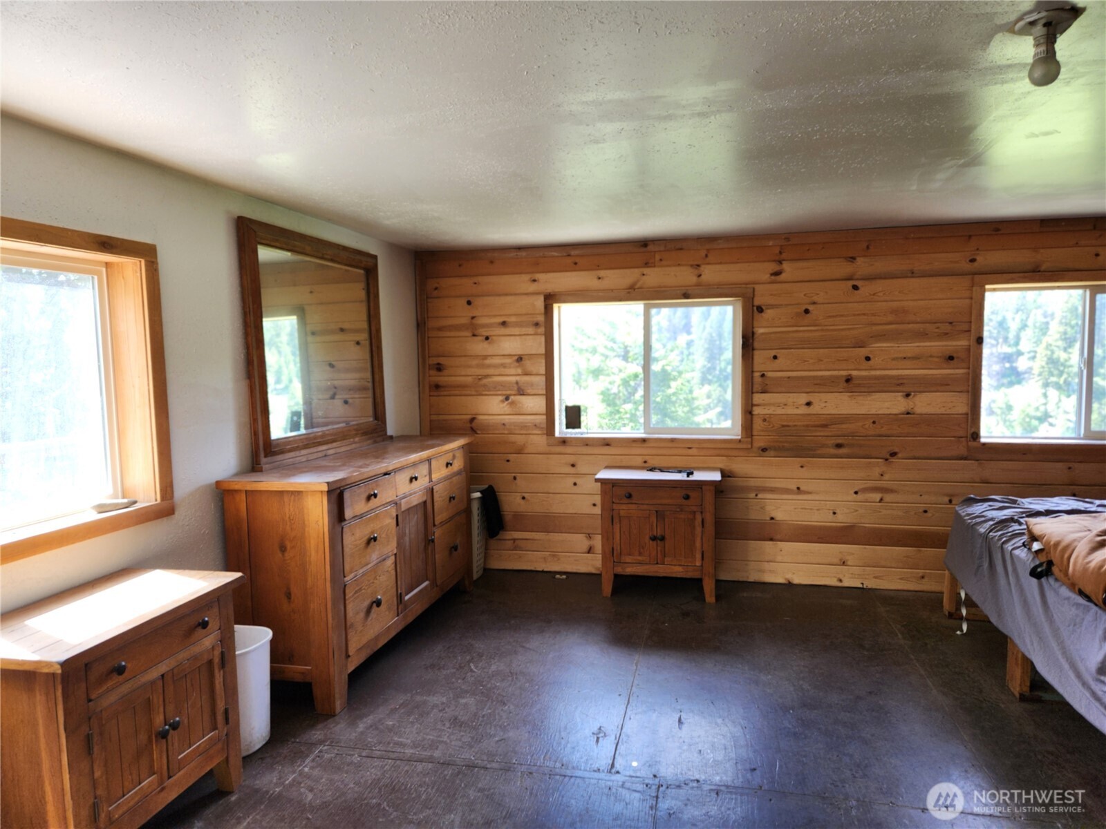 363 Sheridan Road Republic, WA 99166 - Photo 11 of 40
