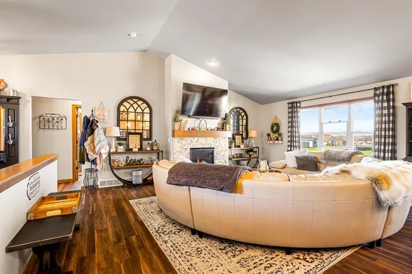 $490,000 | N1642 Kas Drive, Greenville, WI 54942