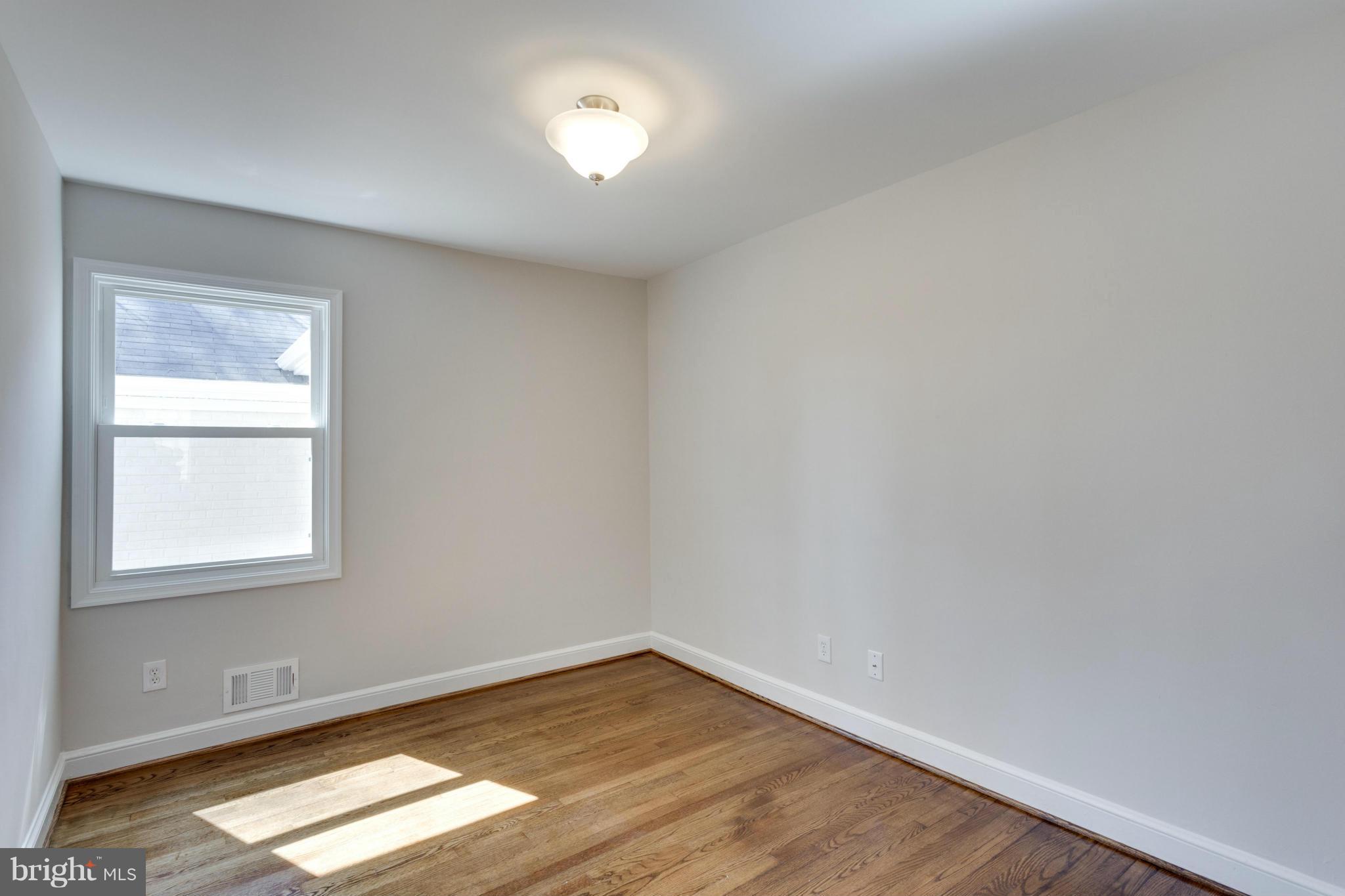 9033 Buckner Road Alexandria, VA 22309 - Photo 17 of 22 Bedroom