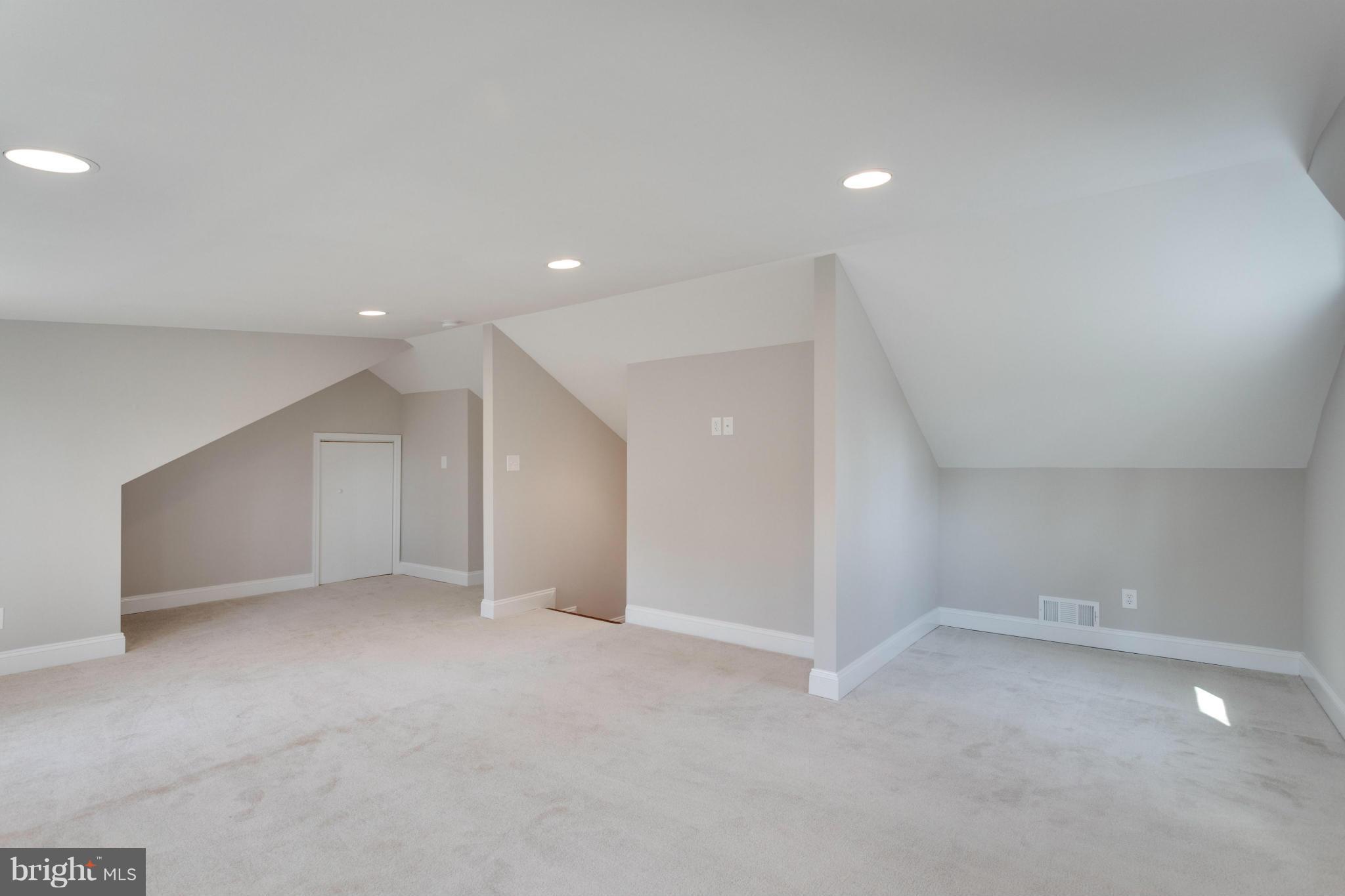 9033 Buckner Road Alexandria, VA 22309 - Photo 19 of 22 Interior (General)