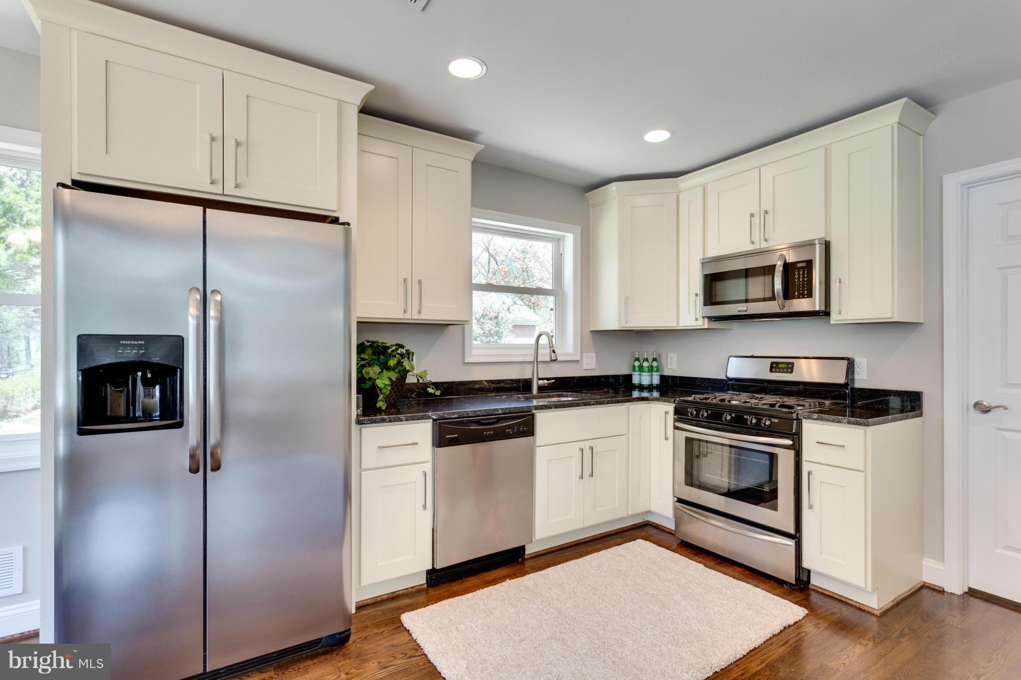 9033 Buckner Road Alexandria, VA 22309 - Photo 10 of 22 Kitchen