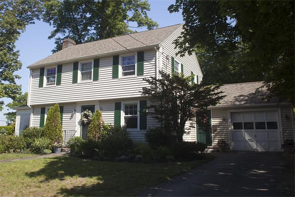 8 Delwood Road Chelmsford, MA 01824 - Photo 1 of 21 Gallery Image 1