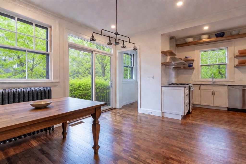 2 Westwood Road, Unit 2 Somerville, MA 02143 - Photo 3 of 26