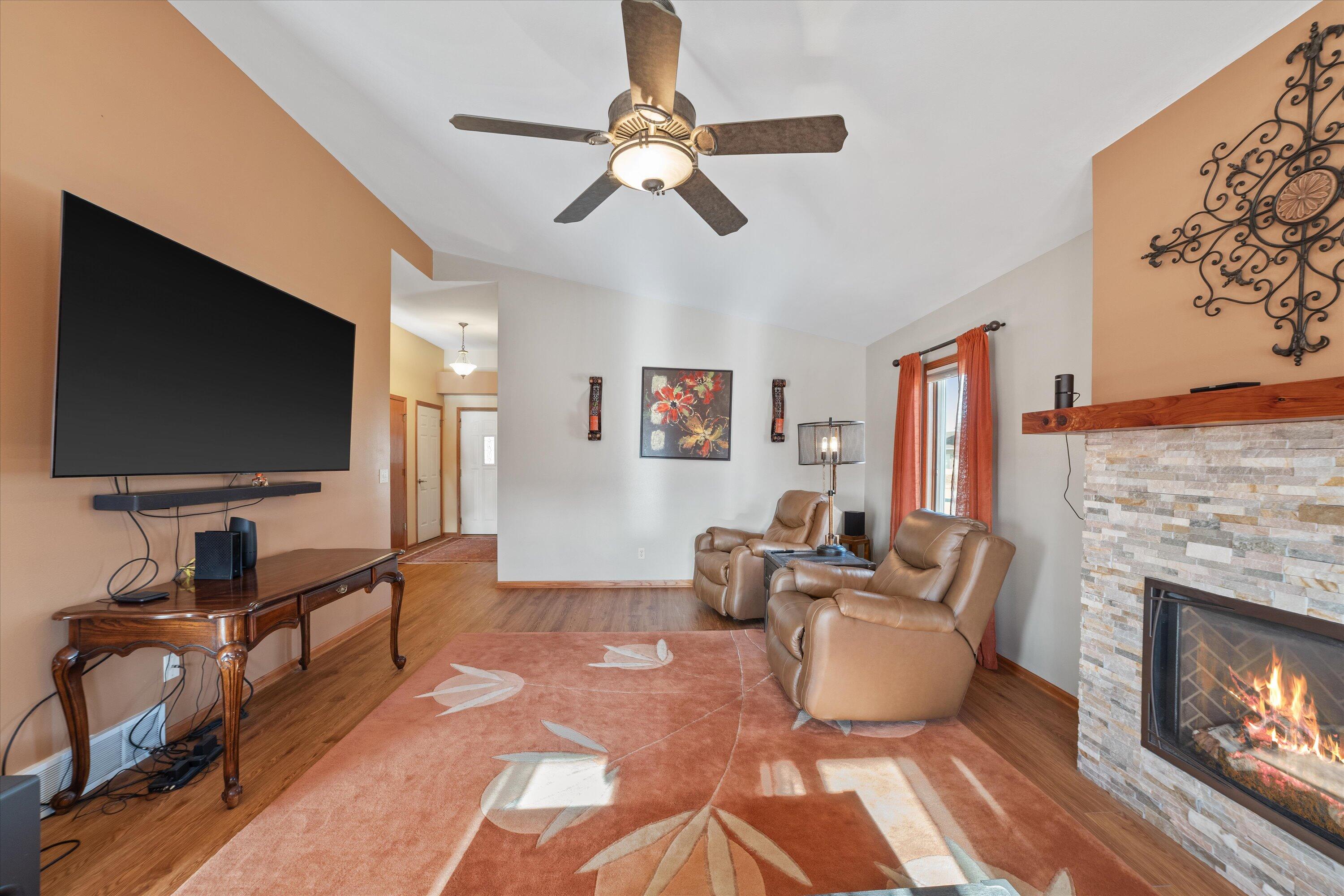 367 North Redding Circle Belgium, WI 53004 - Photo 9 of 48 View to Front Entrance