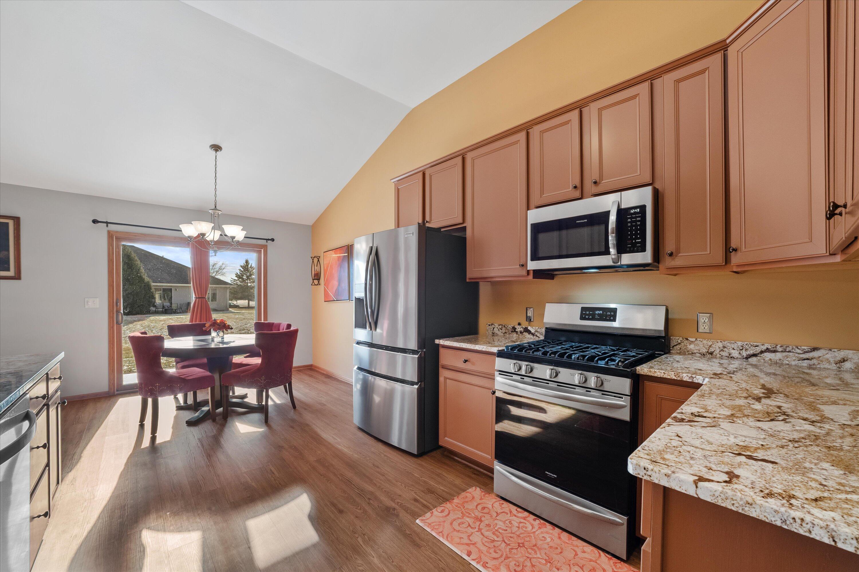 367 North Redding Circle Belgium, WI 53004 - Photo 16 of 48 New Refrigerator, Gas Stove, and Microwave