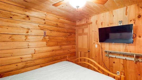 $899,900 | 11429 West Lake Road, Pulteney, NY 14840