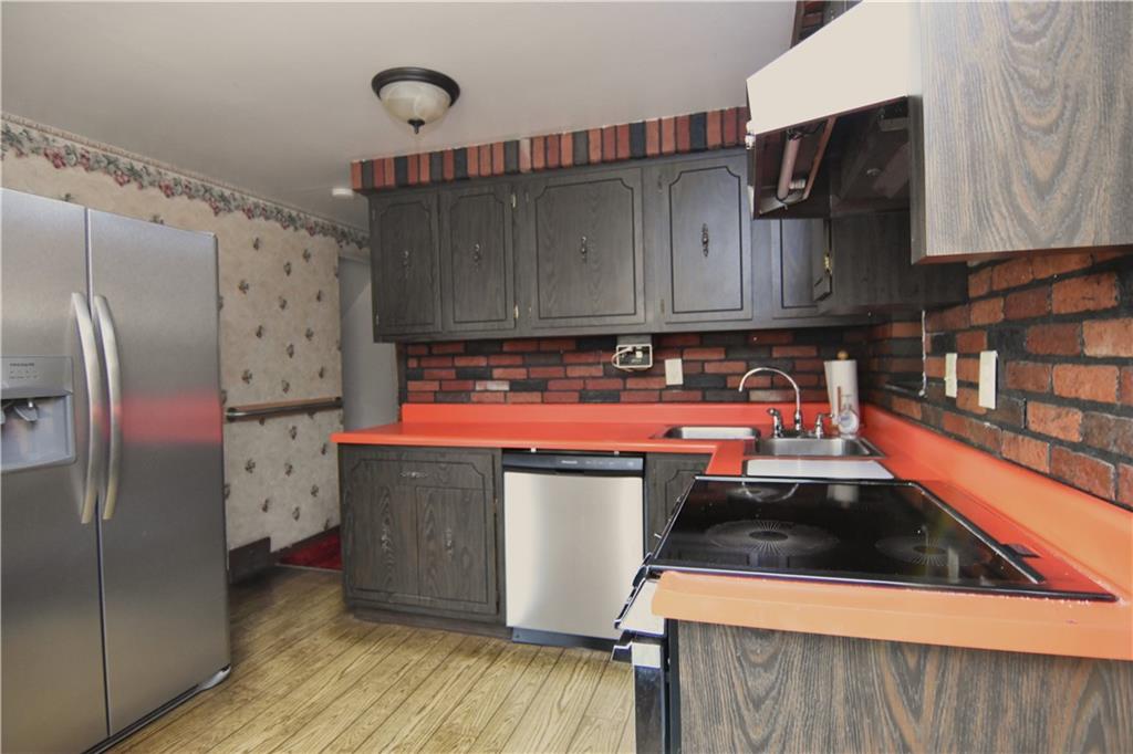 4237 School Street Homestead, PA 15120 - Photo 17 of 46