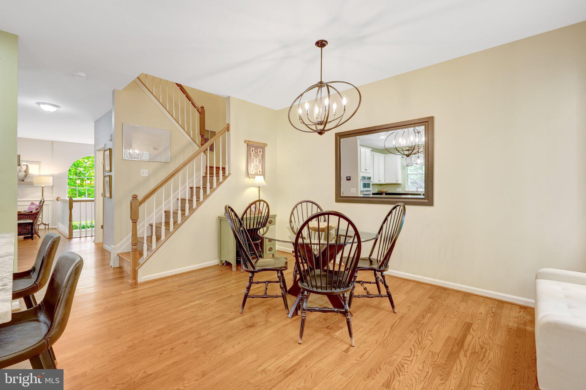 1224 Wild Hawthorn Way Reston, VA 20194 - Photo 11 of 71