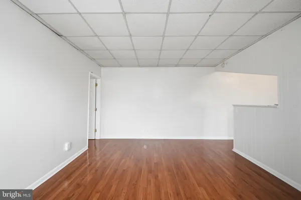 $1,200 | 2413 South 4th Street, Philadelphia, PA 19148