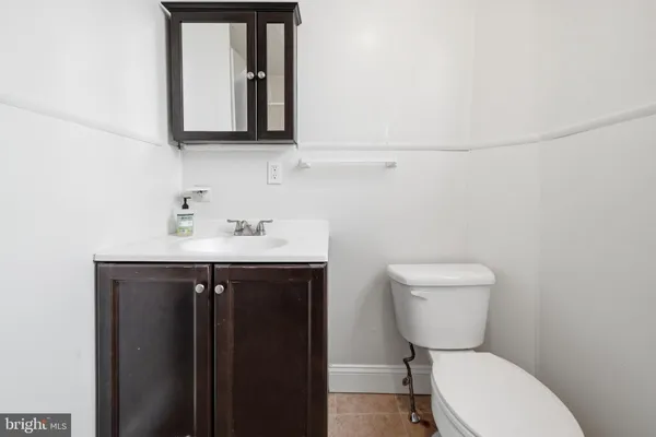 $1,200 | 2413 South 4th Street, Philadelphia, PA 19148