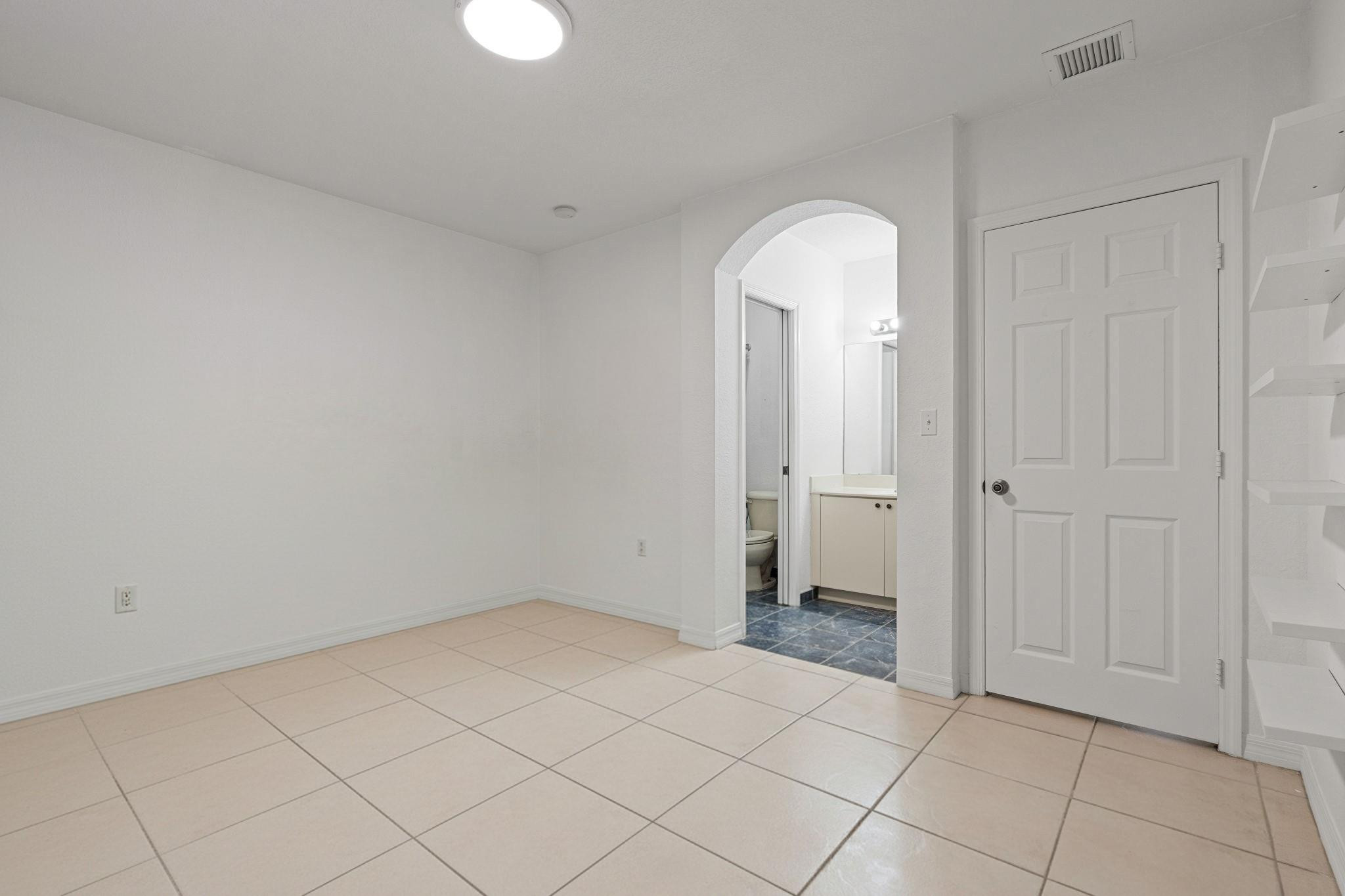 13765 Southwest 171st Terrace Miami, FL 33177 - Photo 14 of 25 Photo 14