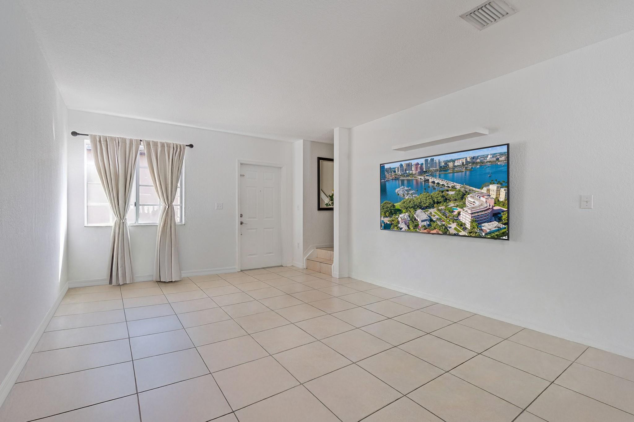 13765 Southwest 171st Terrace Miami, FL 33177 - Photo 8 of 25 Photo 8