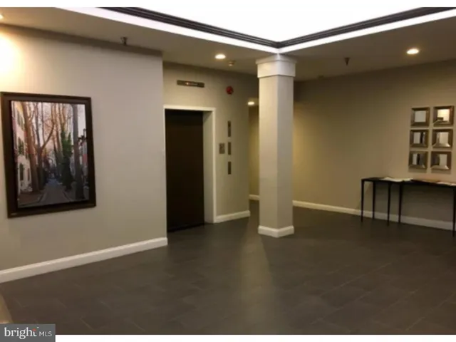 $1,425 | 130-4 Arch Street, Unit 204, Philadelphia, PA 19106