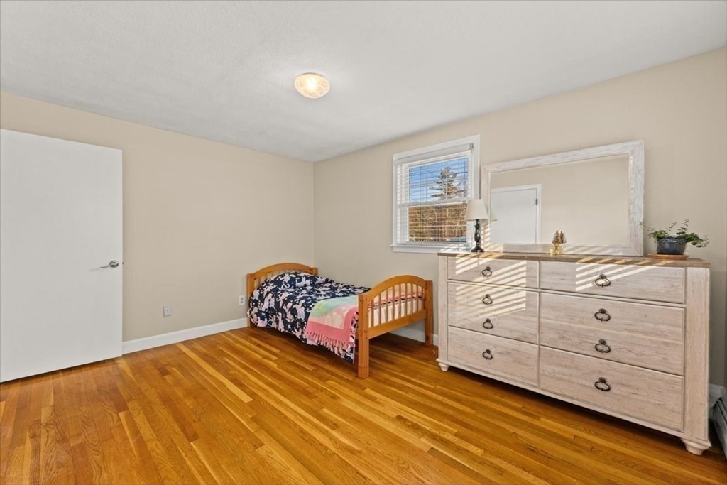 12 Belknap Road Medfield, MA 02052 - Photo 18 of 42