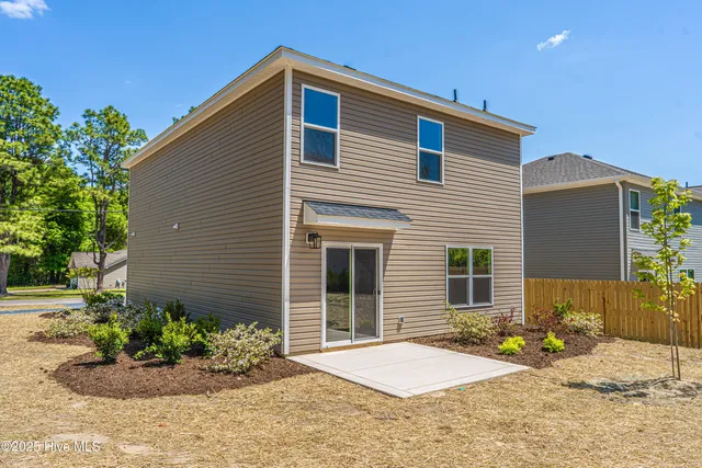 $350,000 | 780 West Illinois Avenue, Southern Pines, NC 28387