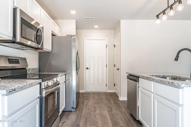 $350,000 | 780 West Illinois Avenue, Southern Pines, NC 28387