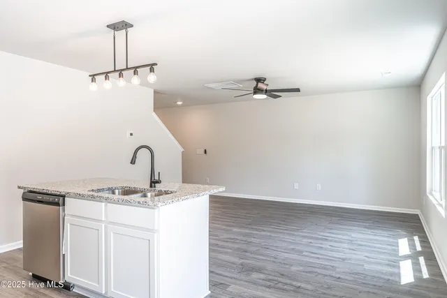 $350,000 | 780 West Illinois Avenue, Southern Pines, NC 28387