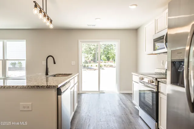 $350,000 | 780 West Illinois Avenue, Southern Pines, NC 28387