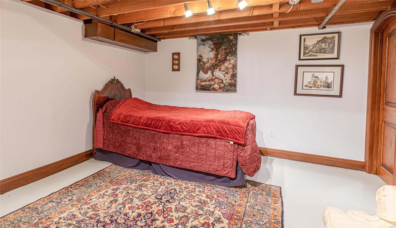 10095 Winding Ridge Road St. Louis, MO 63124 - Photo 52 of 62 Gallery Image 52
