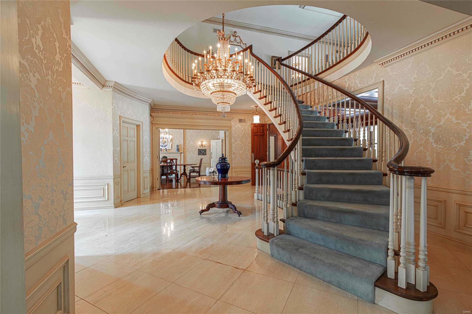 10095 Winding Ridge Road St. Louis, MO 63124 - Photo 7 of 62 Gallery Image 7