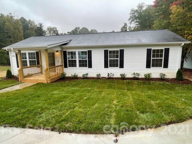 1515 Howard Gap Loop Road Flat Rock, NC 28731 - Photo 1 of 26 Gallery Image 1
