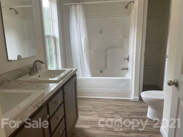 1515 Howard Gap Loop Road Flat Rock, NC 28731 - Photo 21 of 26 Gallery Image 21