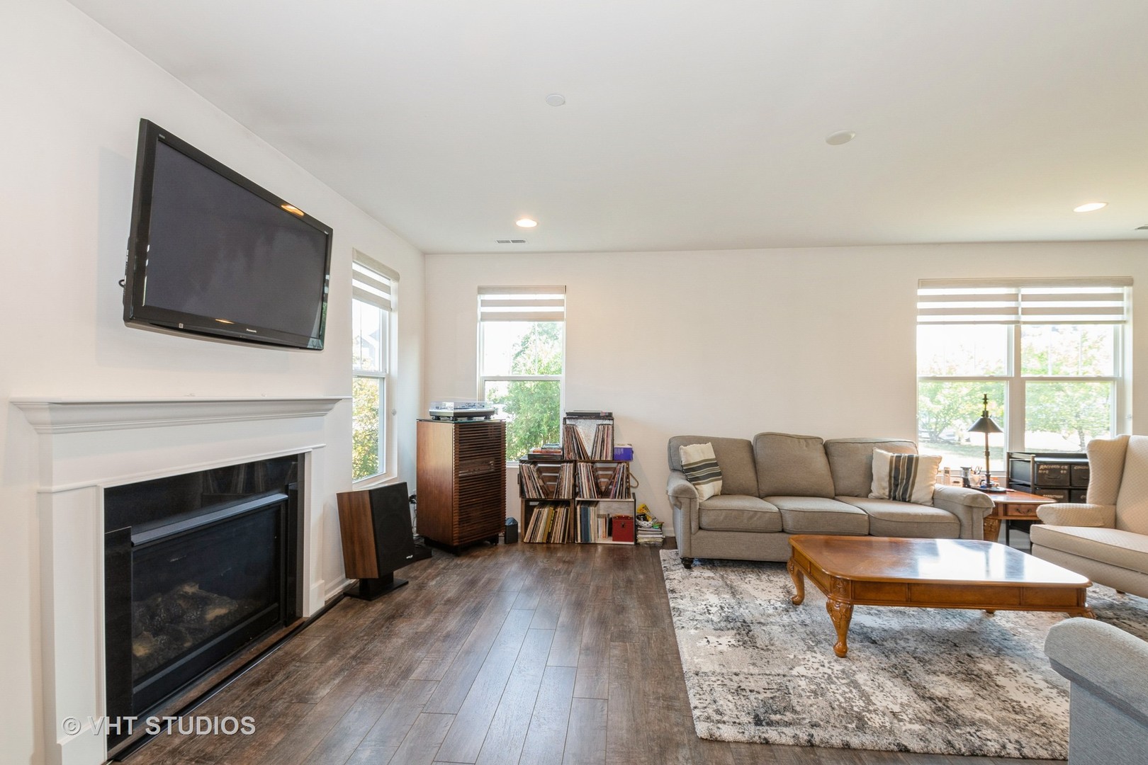 16212 West Switch Grass Road Lockport, IL 60441 - Photo 6 of 25