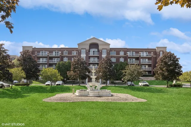 $410,000 | 7011 West Touhy Avenue, Unit 506, Niles, IL 60714