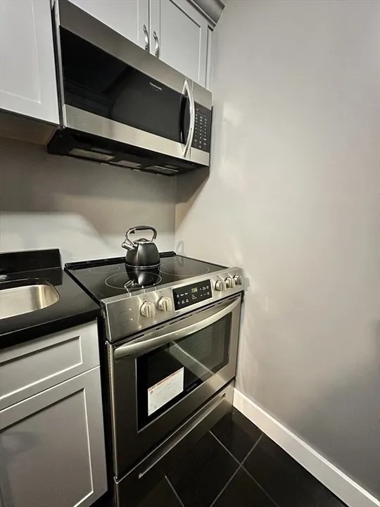 140 Chestnut Street, Unit 316 Springfield, MA 01103 - Photo 3 of 14