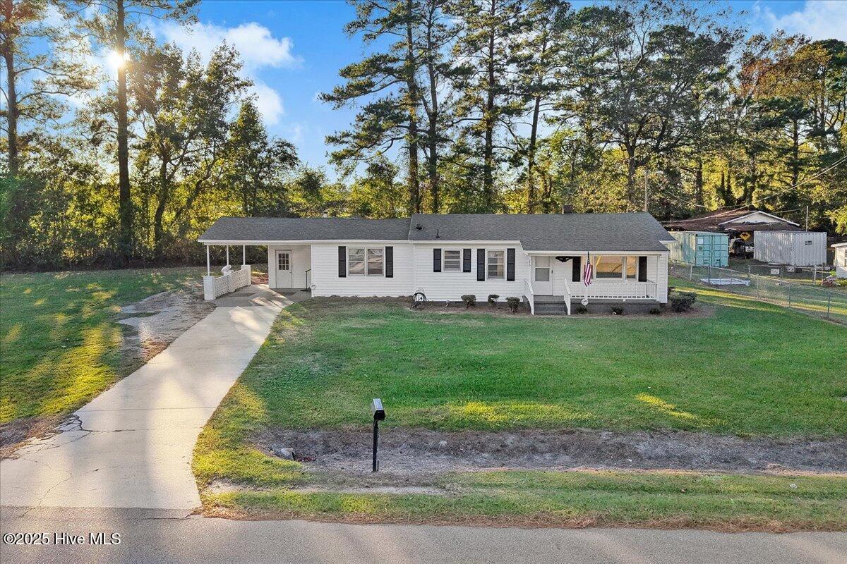 270 Orange Street Kinston, NC 28504 - Photo 12 of 32 12-270 Orange St-12