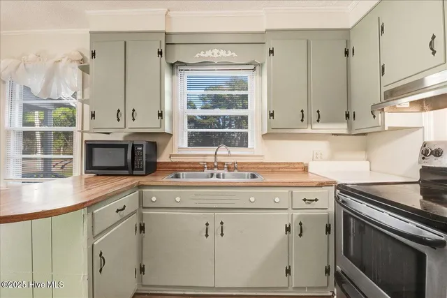 $179,000 | 270 Orange Street, Kinston, NC 28504