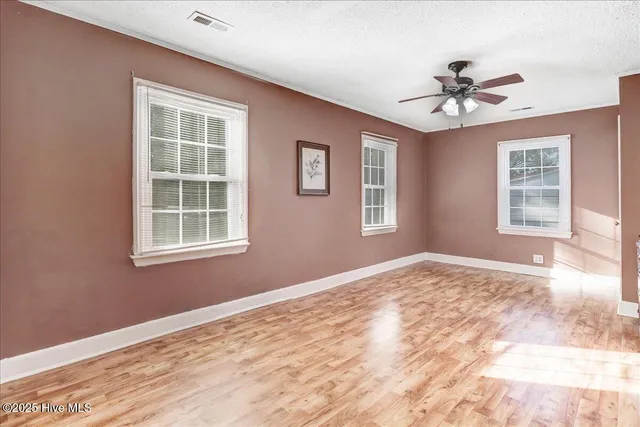 $179,000 | 270 Orange Street, Kinston, NC 28504