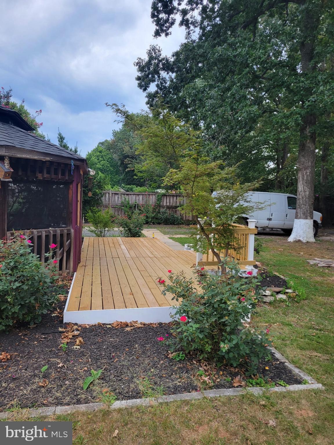 10019 Lomond Drive Manassas, VA 20109 - Photo 20 of 31 a view of a backyard