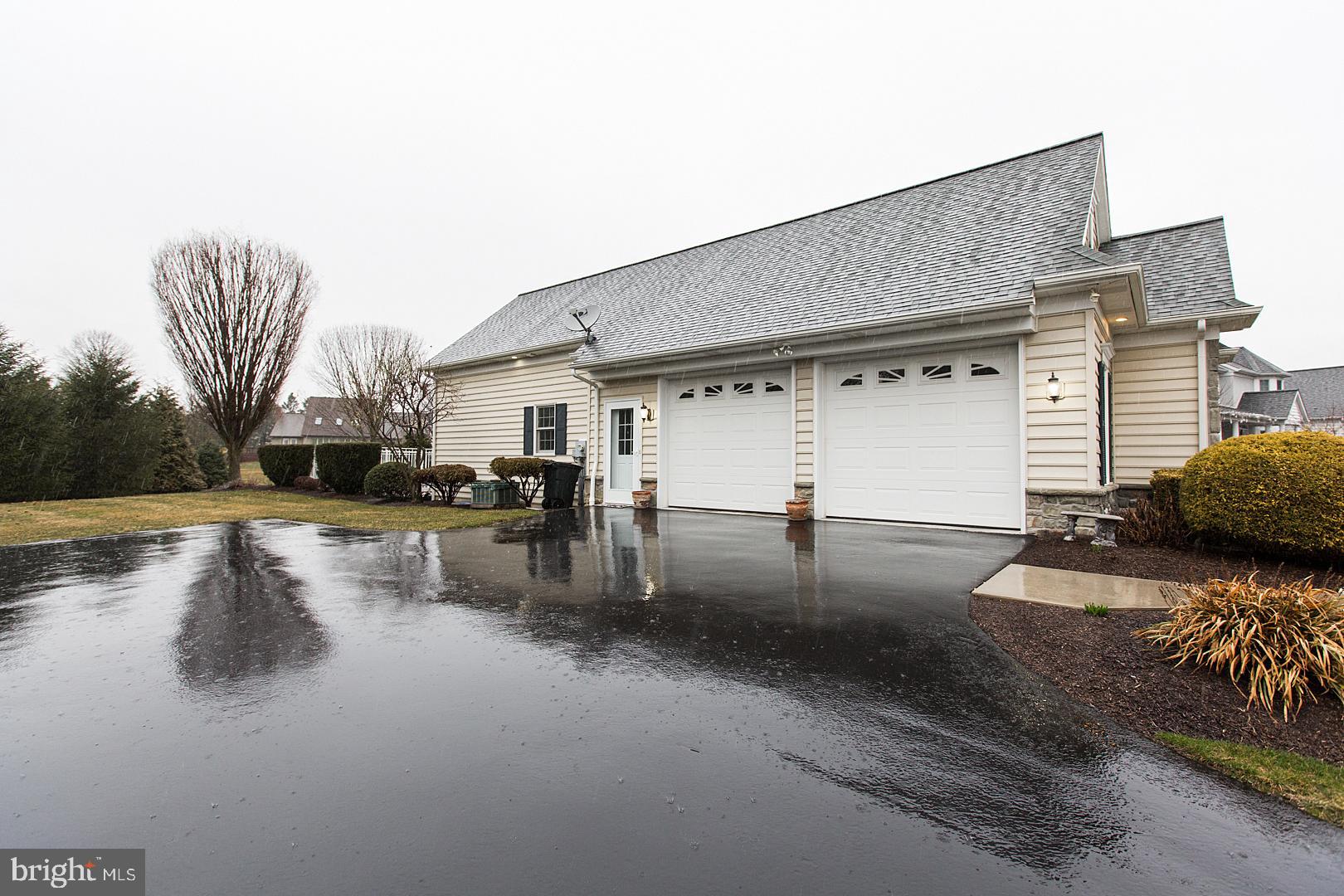 381 Harvest Drive Lititz, PA 17543 - Photo 8 of 73 Gallery Image 8