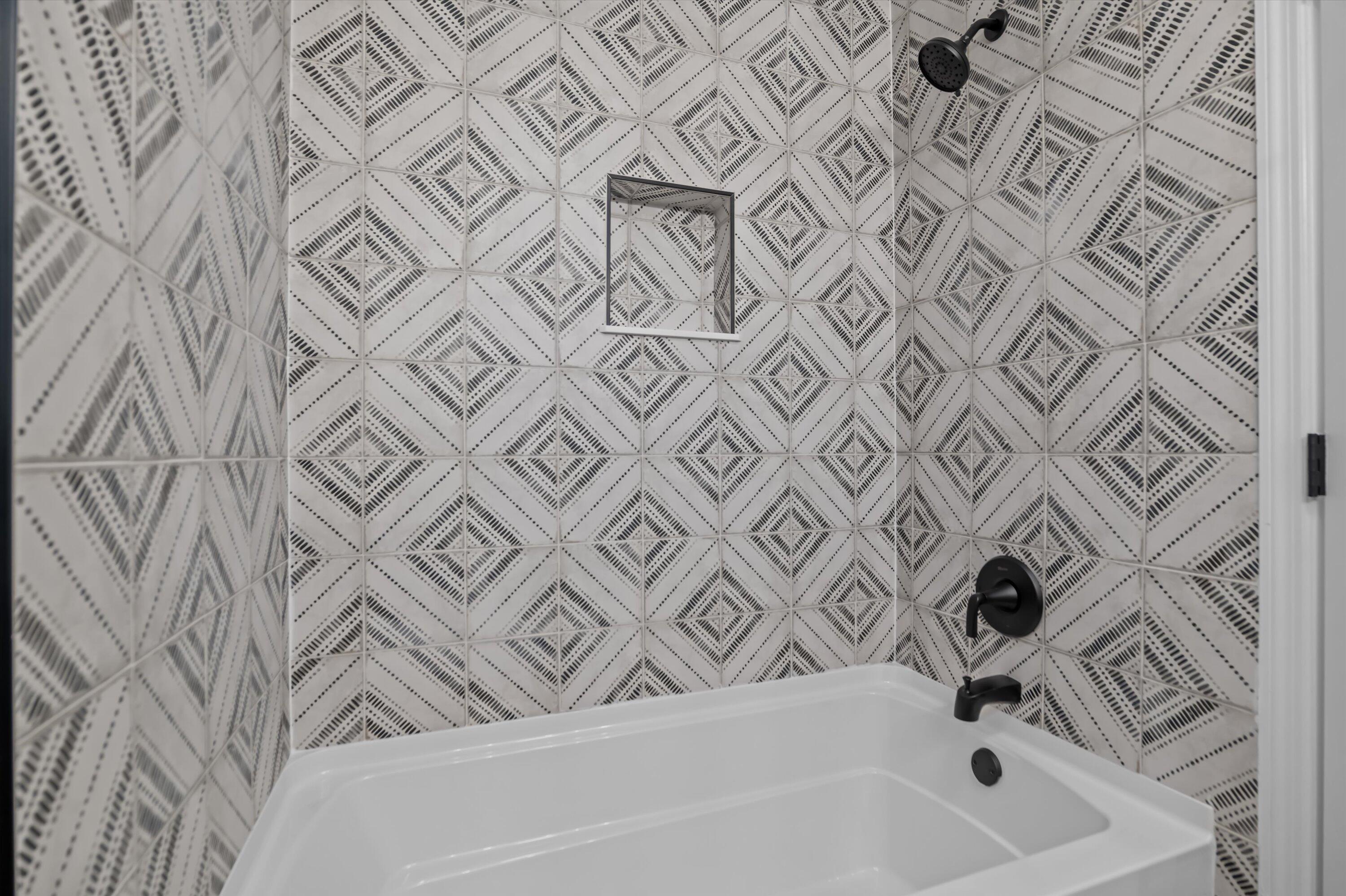 2237 Morris Callaway Road Appling, GA 30802 - Photo 21 of 28 Bathroom 2 with tub/shower combination