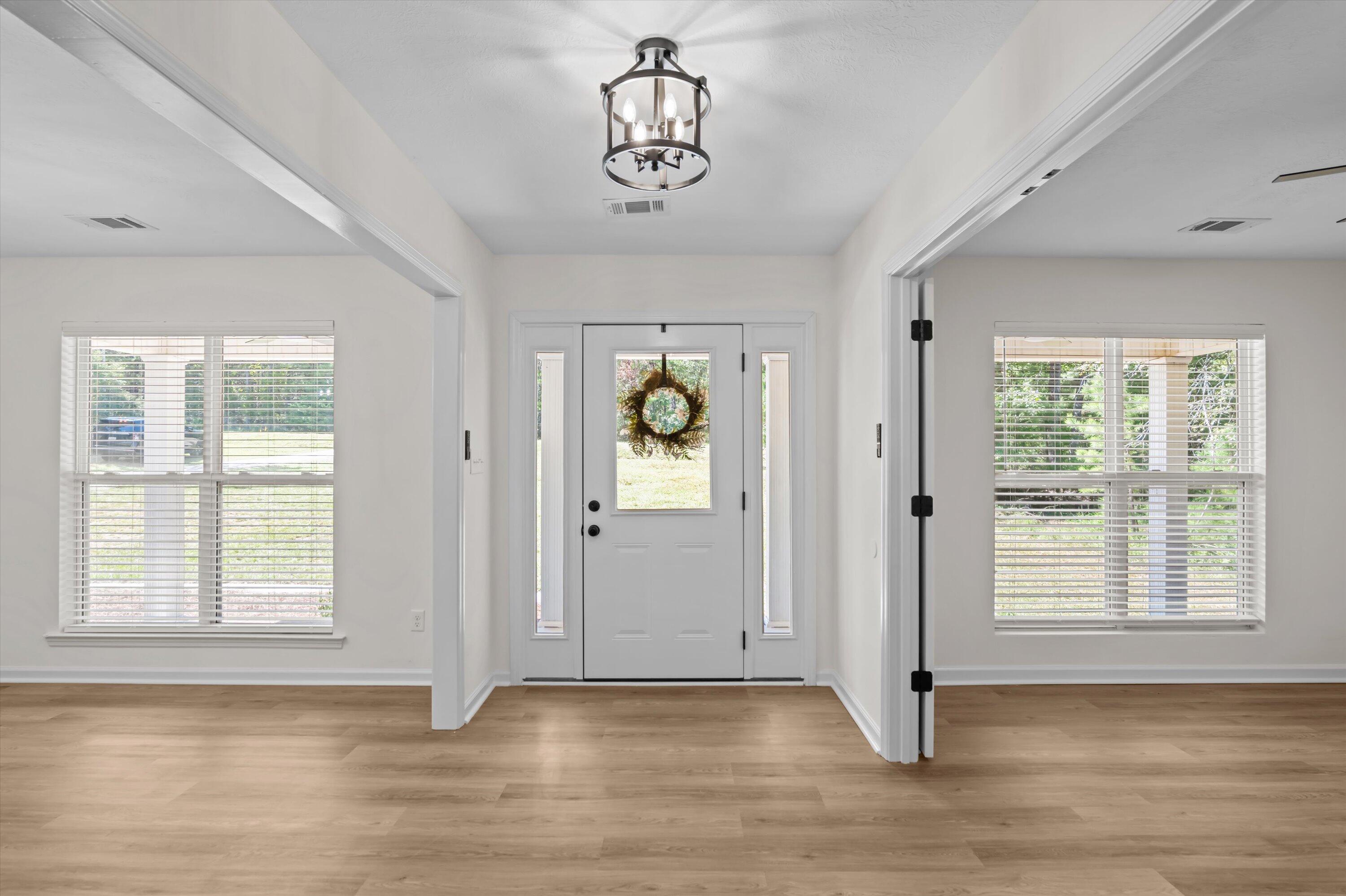 2237 Morris Callaway Road Appling, GA 30802 - Photo 3 of 28 Foyer